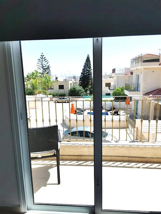 Villa Alba, Luxury 4 Bdrm Villa With Heated Pool Protaras