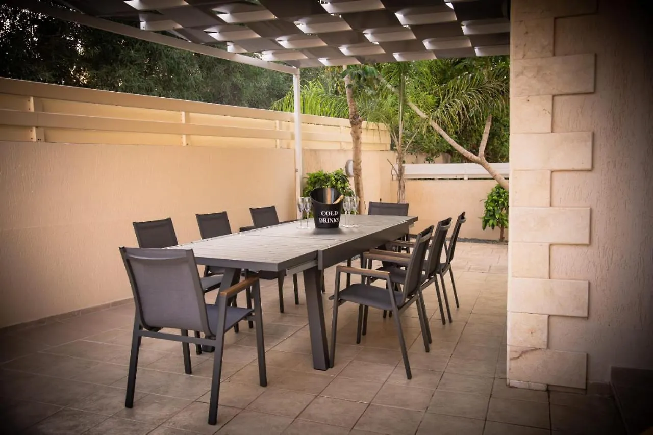 Villa Alba, Luxury 4 Bdrm Villa With Heated Pool Protaras